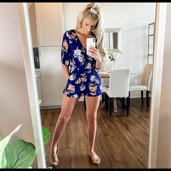 Abercrombie & Fitch Pants - Blue Floral Romper